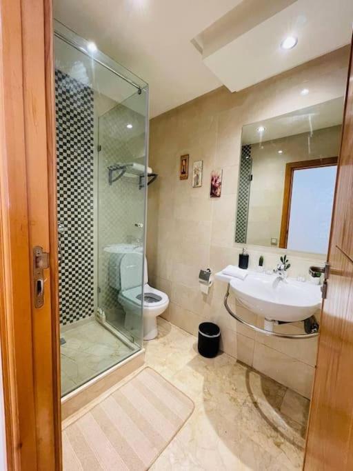 A 2 Minutes De Casa Finance City, Appartement Avec 2 Chambres カサブランカ エクステリア 写真