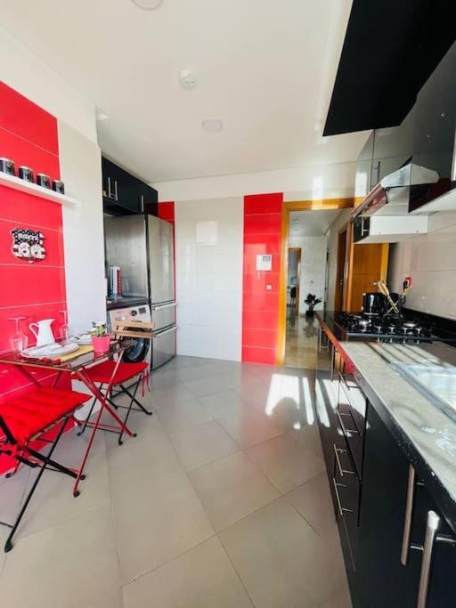 A 2 Minutes De Casa Finance City, Appartement Avec 2 Chambres カサブランカ エクステリア 写真
